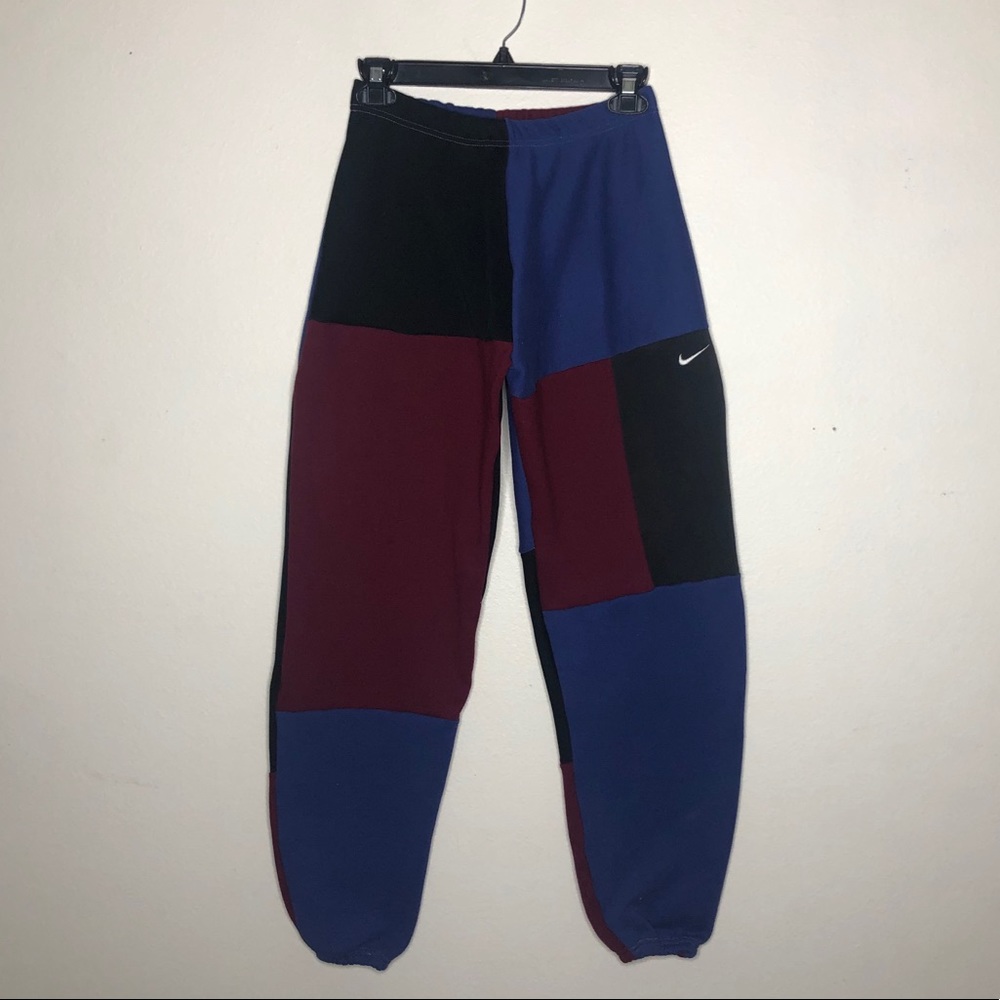 NIKE Color Block Sweatpants - Picture 5 of 6